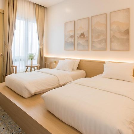 The Elements Boutique House Hotel Phuket ภายนอก รูปภาพ