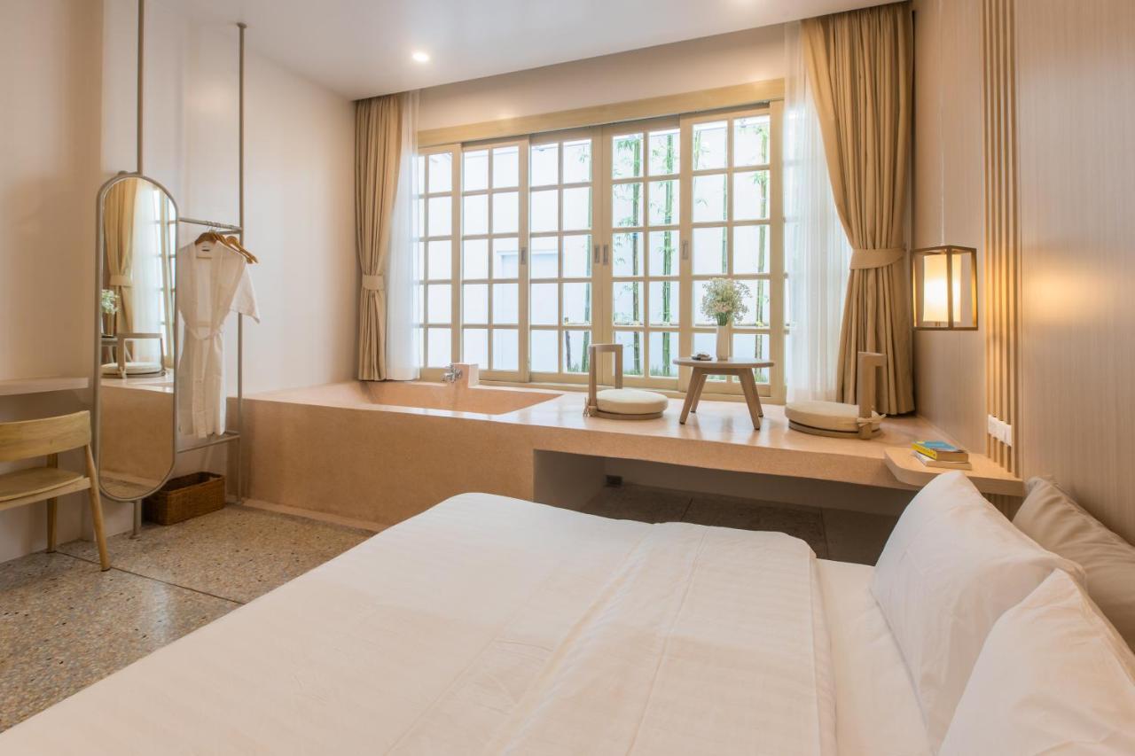 The Elements Boutique House Hotel Phuket ภายนอก รูปภาพ