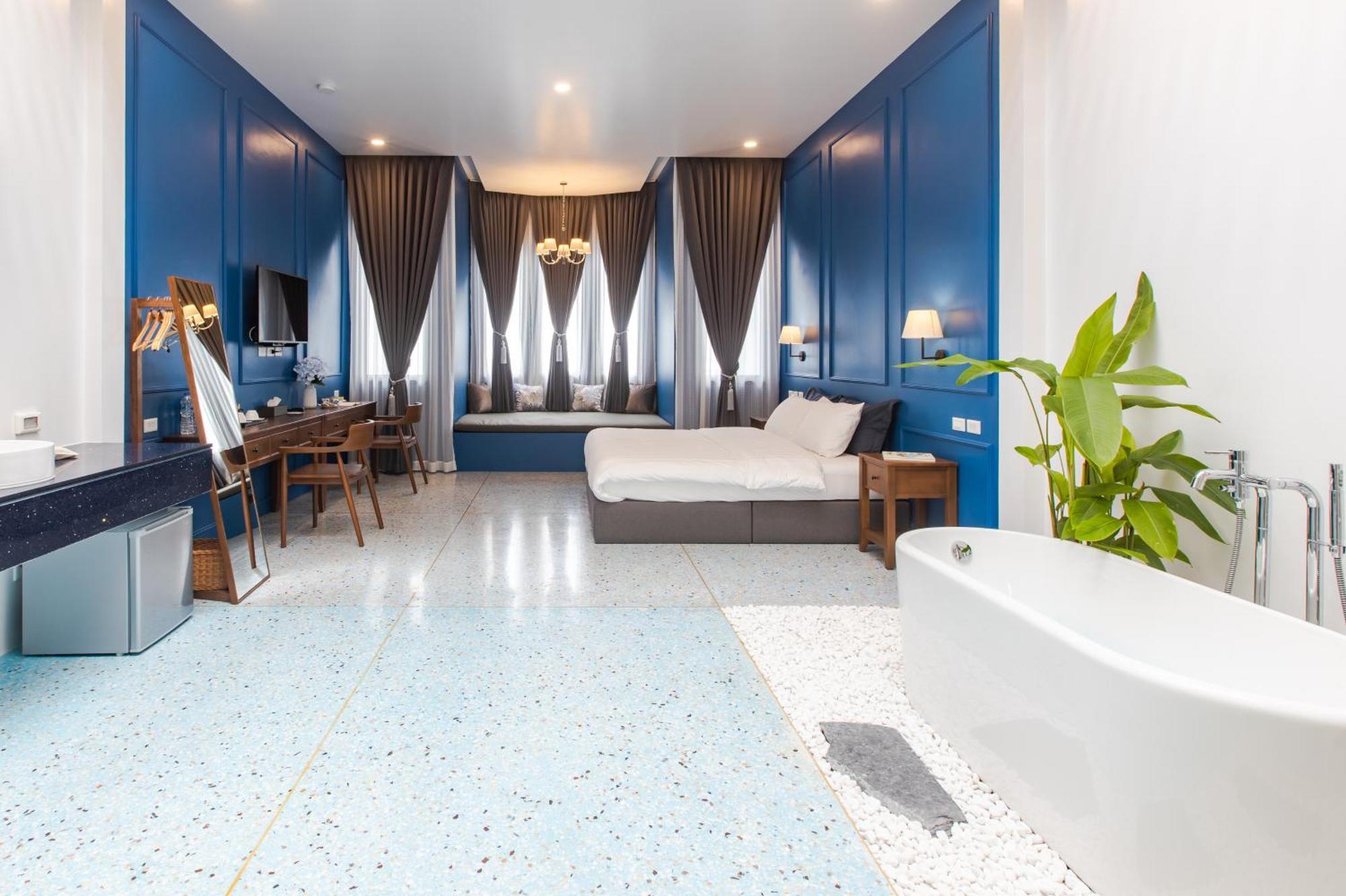The Elements Boutique House Hotel Phuket ภายนอก รูปภาพ